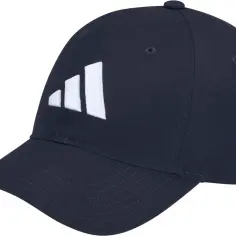 Ile kosztuje czapka Adidas? Sprawdź ceny, modele i najlepsze oferty!