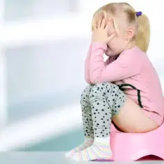 Jak nauczyć dziecko wołać siku i uniknąć frustracji rodziców