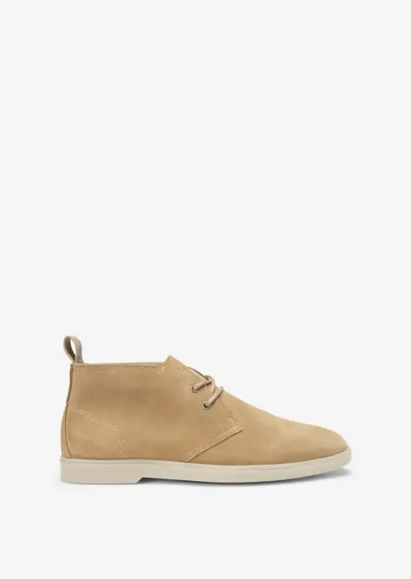 Buty typu desert – co to znaczy i dlaczego warto je mieć?